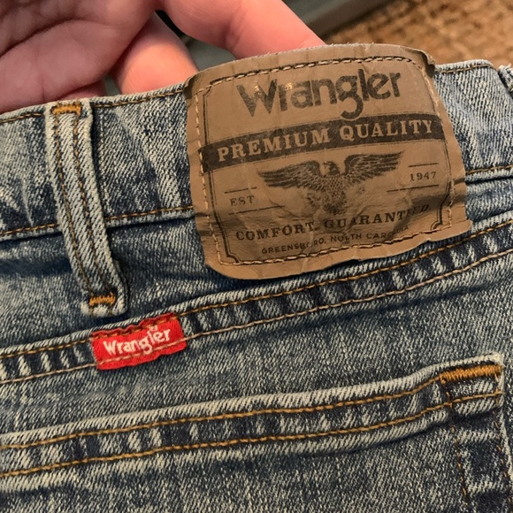Men's Wrangler Jeans - Picture 5 of 5